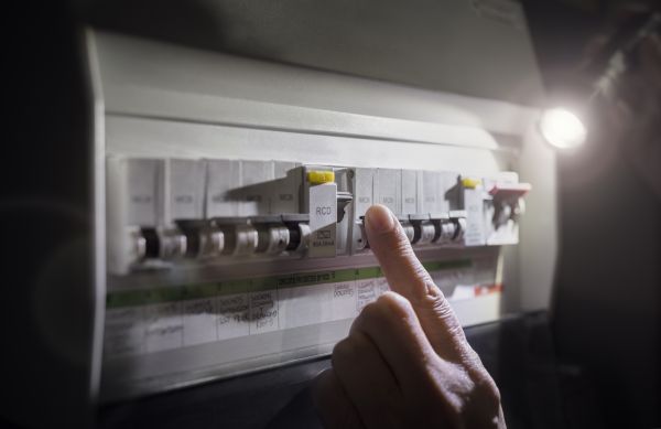 Circuit Breaker Repair