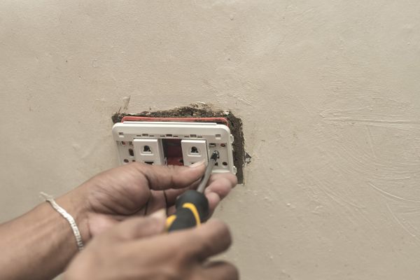 Electrical Outlet Replacement