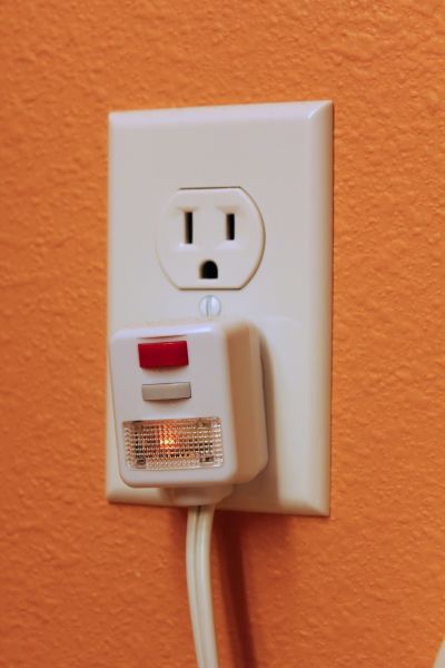 Electrical Outlet Wiring
