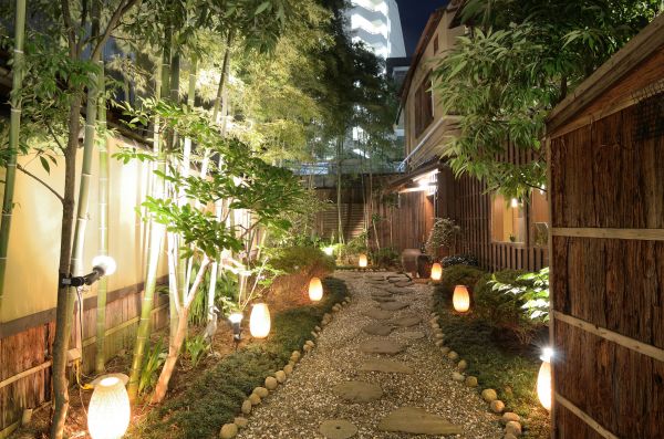 Walkway Lighting Service